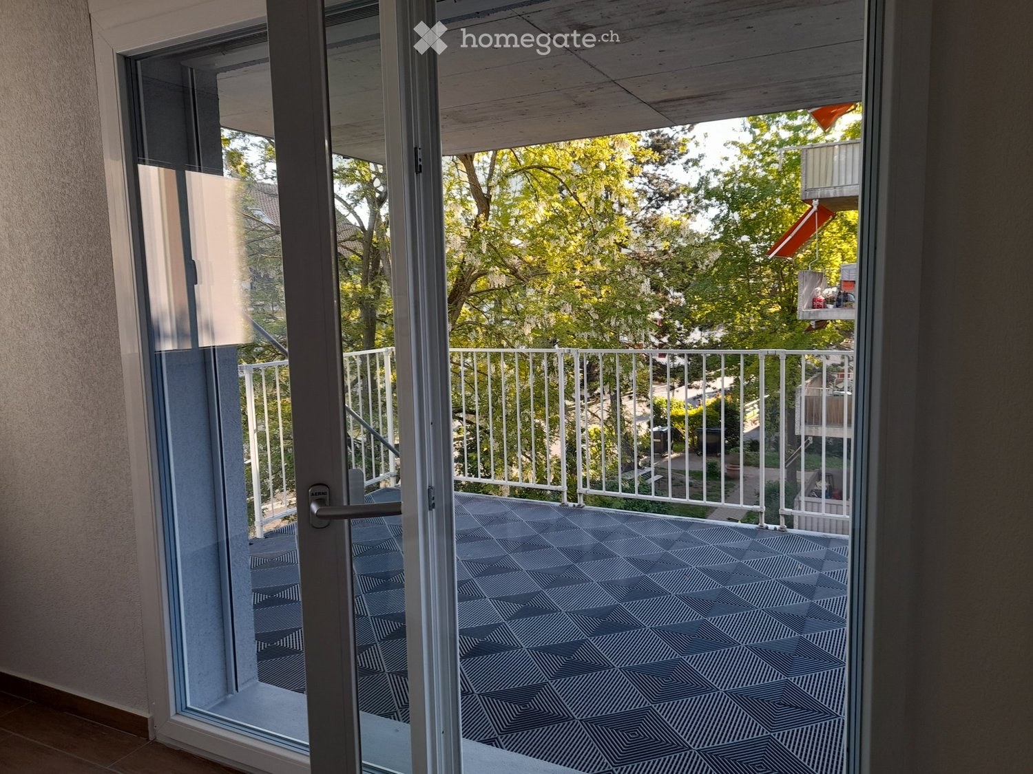 Schöne 2.5-Zimmerwohnung zur Miete in Birsfelden - Bild 3