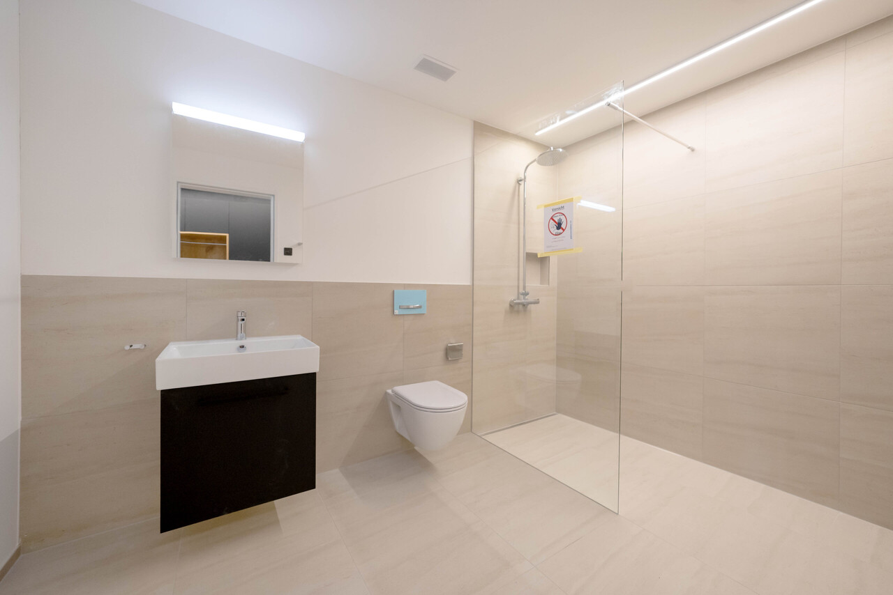 Exklusives Wohnen mit viel Aussenflächen! - Bild 5