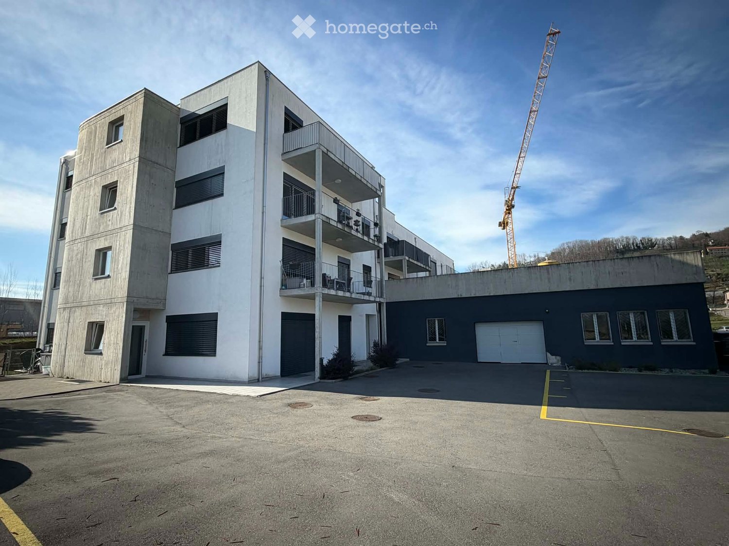 Affittasi appartamento nuovo 2.5 locali con balcone - Bild 1