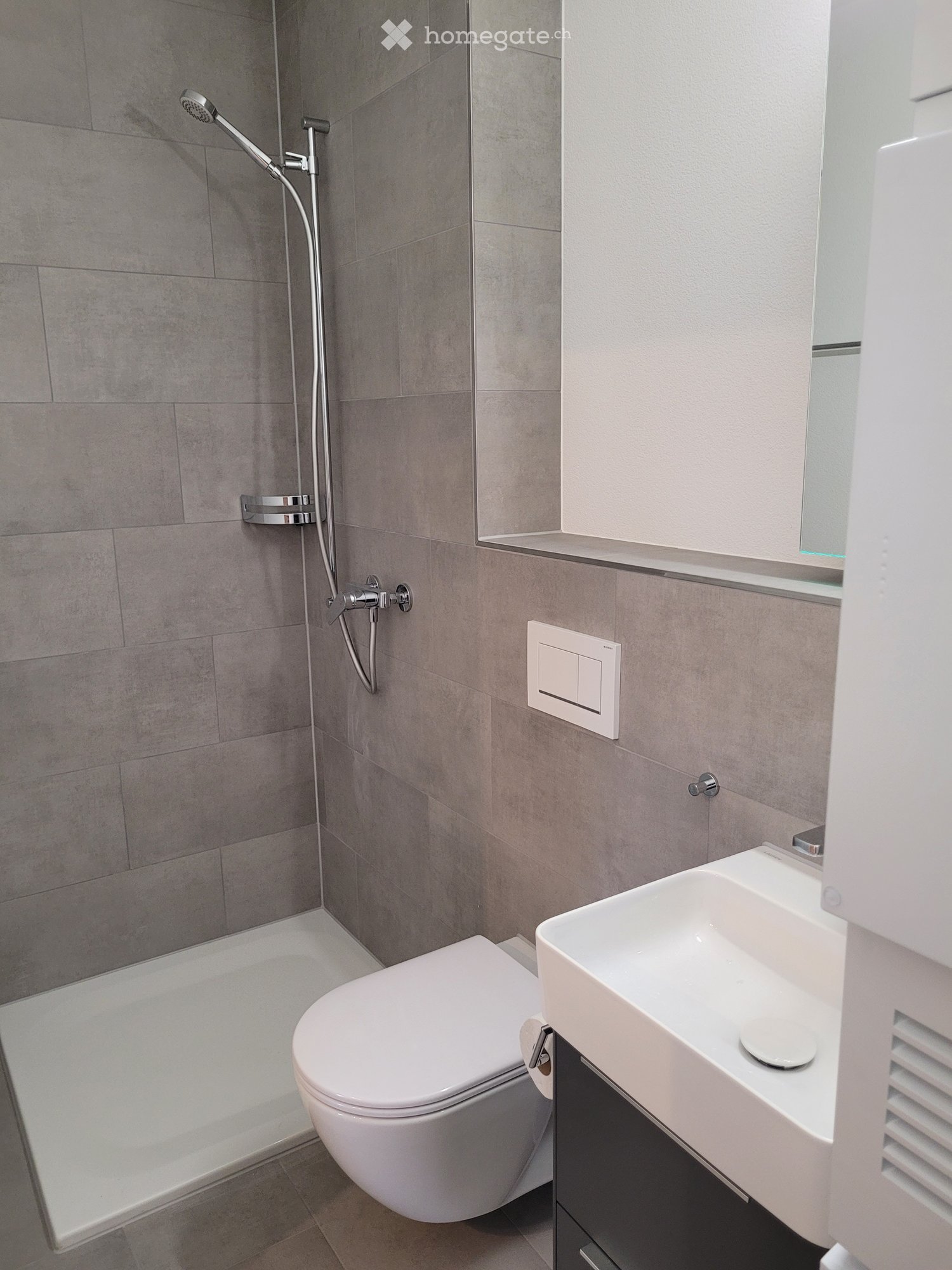 Moderne 1.5-Zimmer-Wohnung in ruhiger Lage in Oberillnau - Bild 8