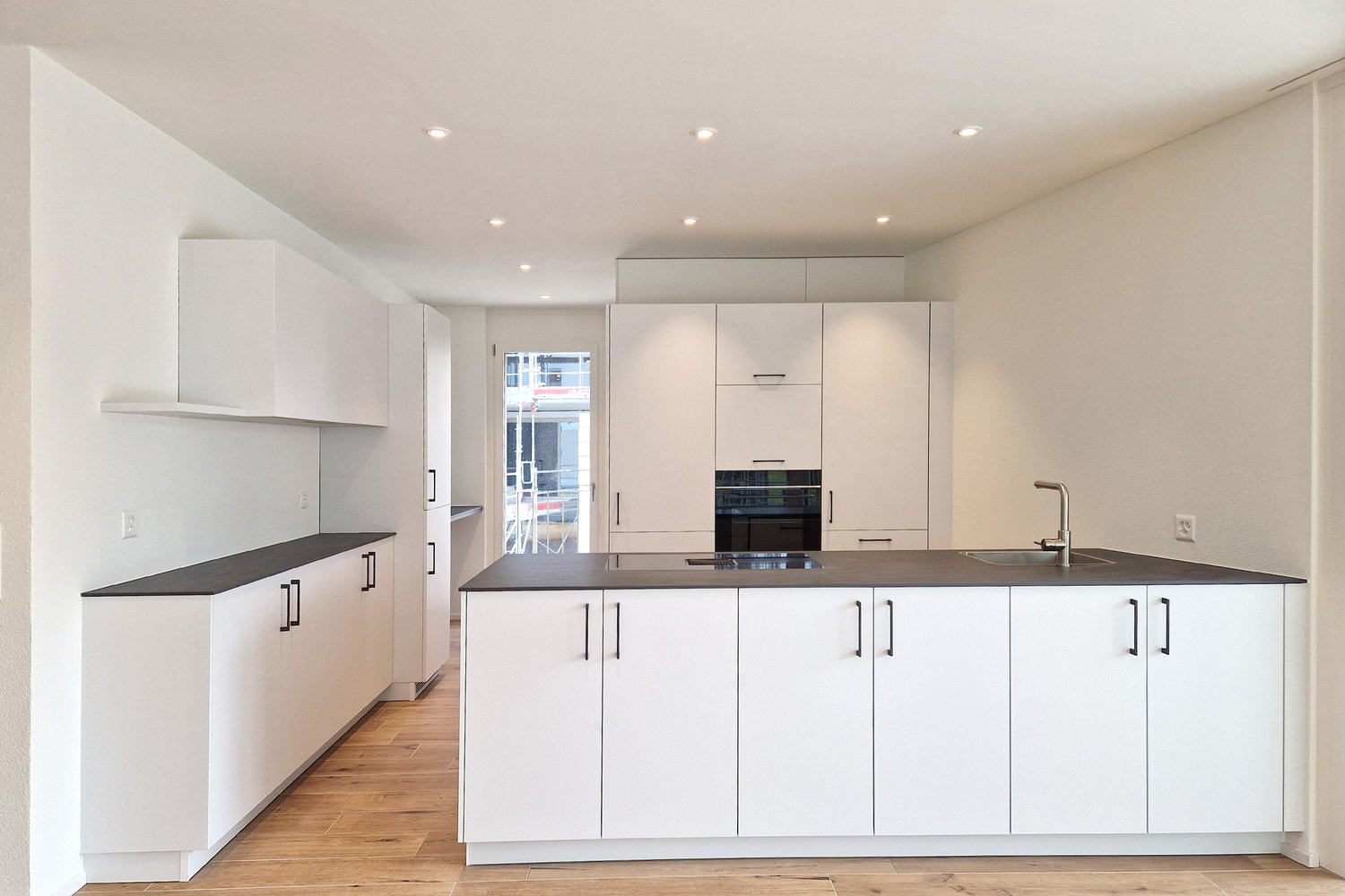 Lichtdurchflutete Wohnung mit Wow-Effekt - Bild 3