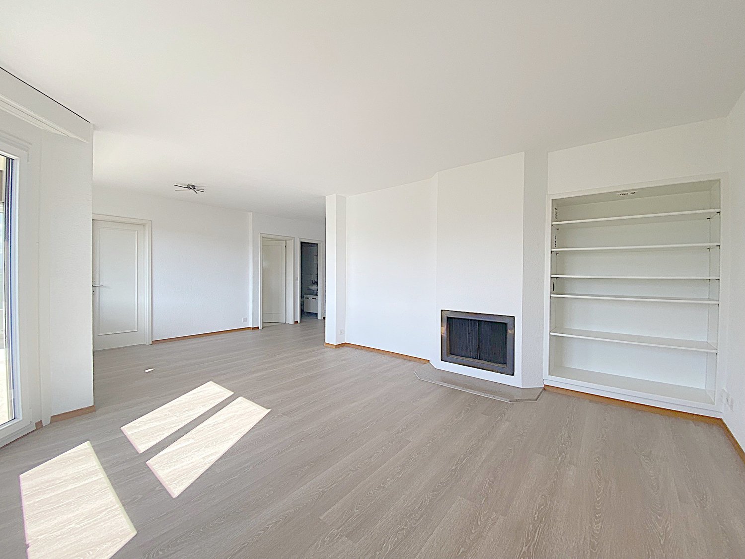 Bel appartement de 4 pièces avec balcon et vue imprenable à Yverdon-les-Bains - Bild 3