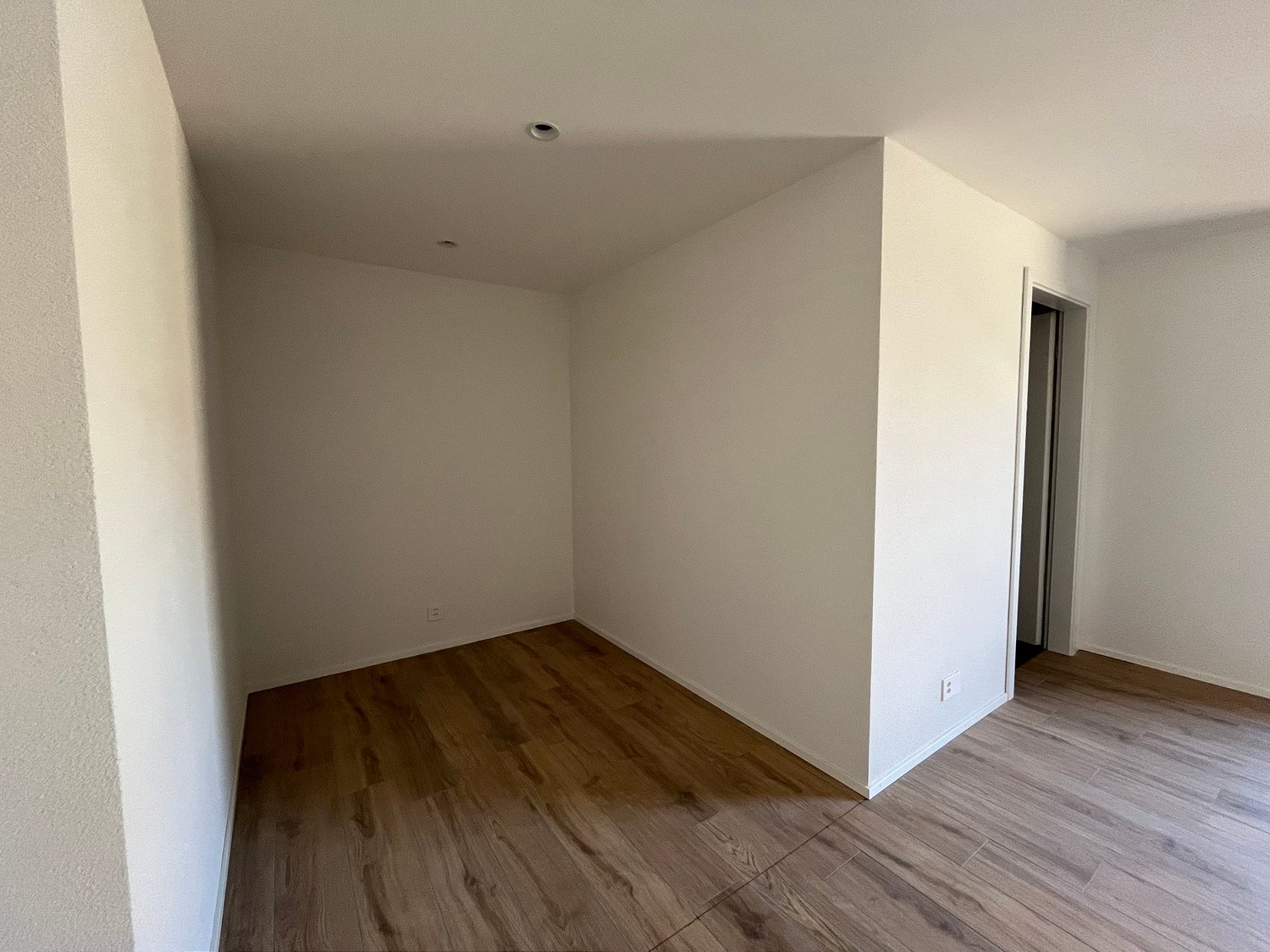 05702 - Appart. 4½ PCES - IMP. CHAMP-RIOND 26 - MATRAN - Bild 4