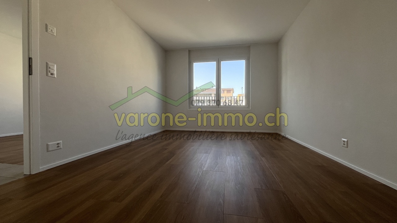 À LOUER à Saint-Germain / Savièse - 4.5 pces - Chambre principale