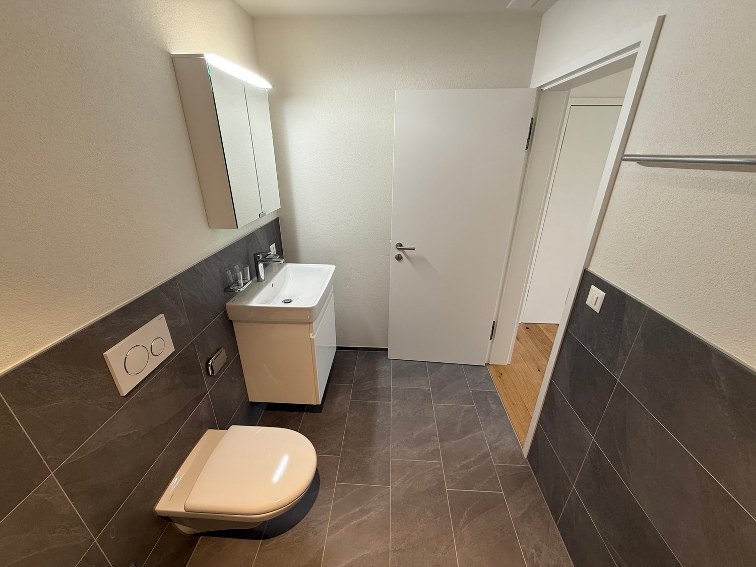 NEUBAU MFH 3.5 ZW zu vermieten - Bild 10