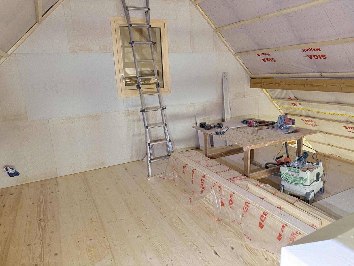 Neue 3.5-Zimmer Dachwohnung auf dem Bauernhof - Bild 6