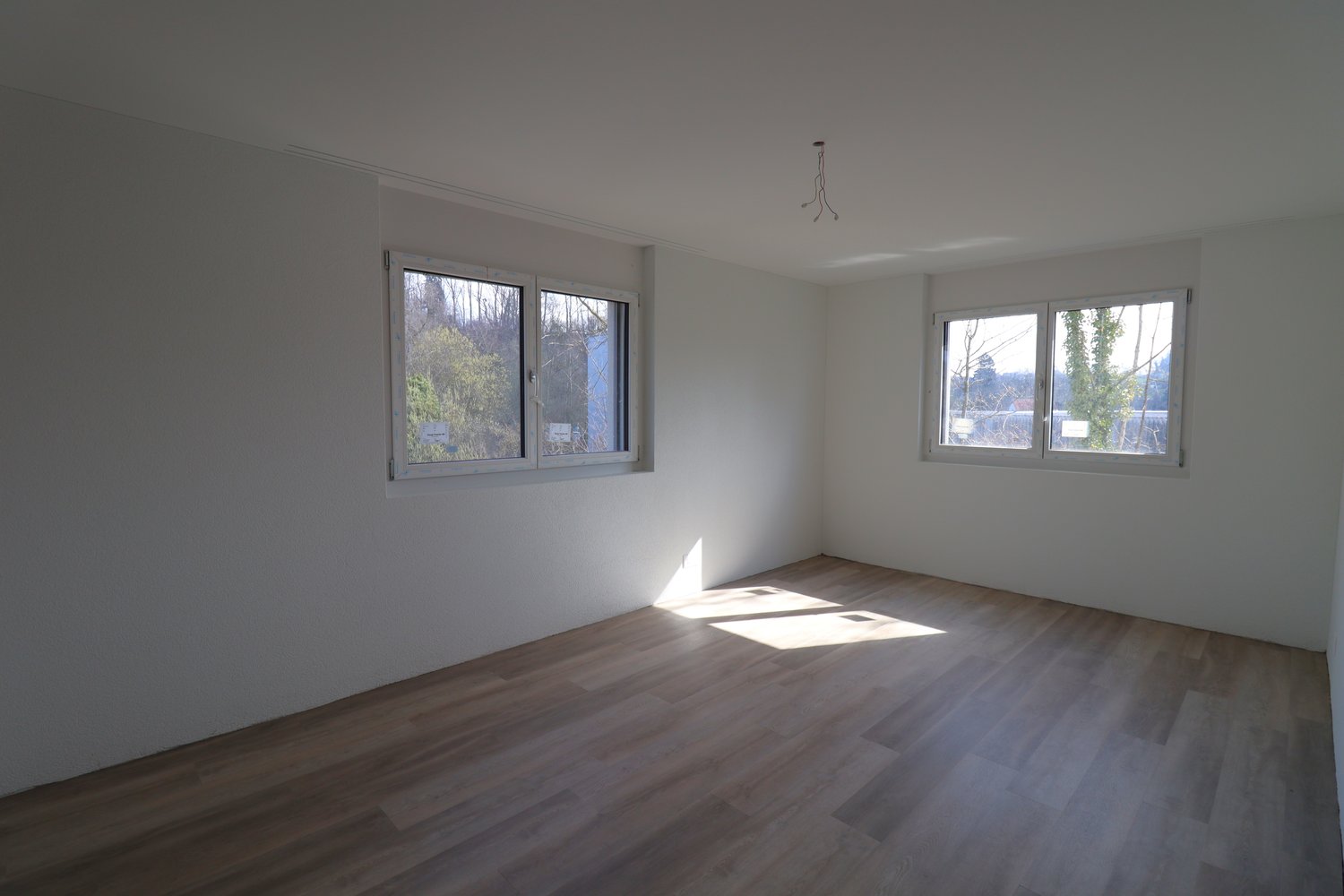 NEUBAU 3.5-Zimmer Gartenwohnung an ruhiger Lage - Bild 8