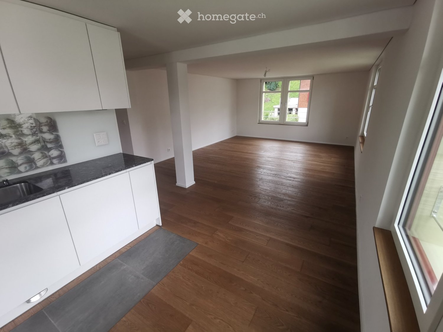 hochwertige Etagenwohnung im 1. OG (Eigentumsstandard) - Bild 1