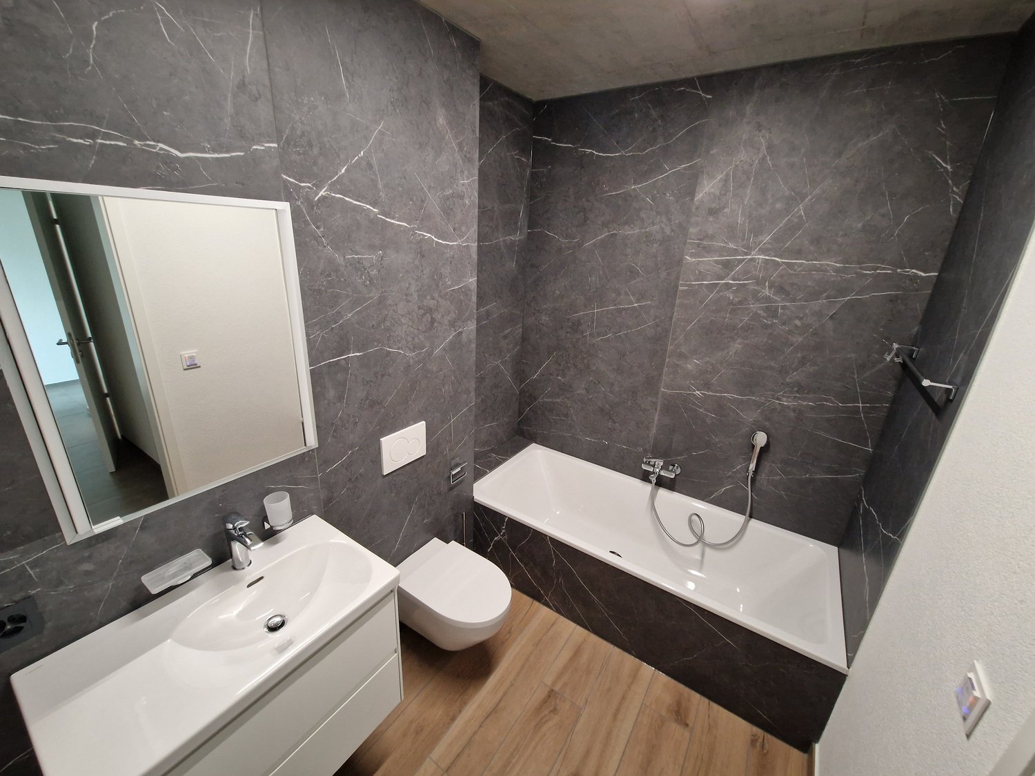 Magnifique 3.5 pièces neuf avec loggia à Delémont - Bild 8