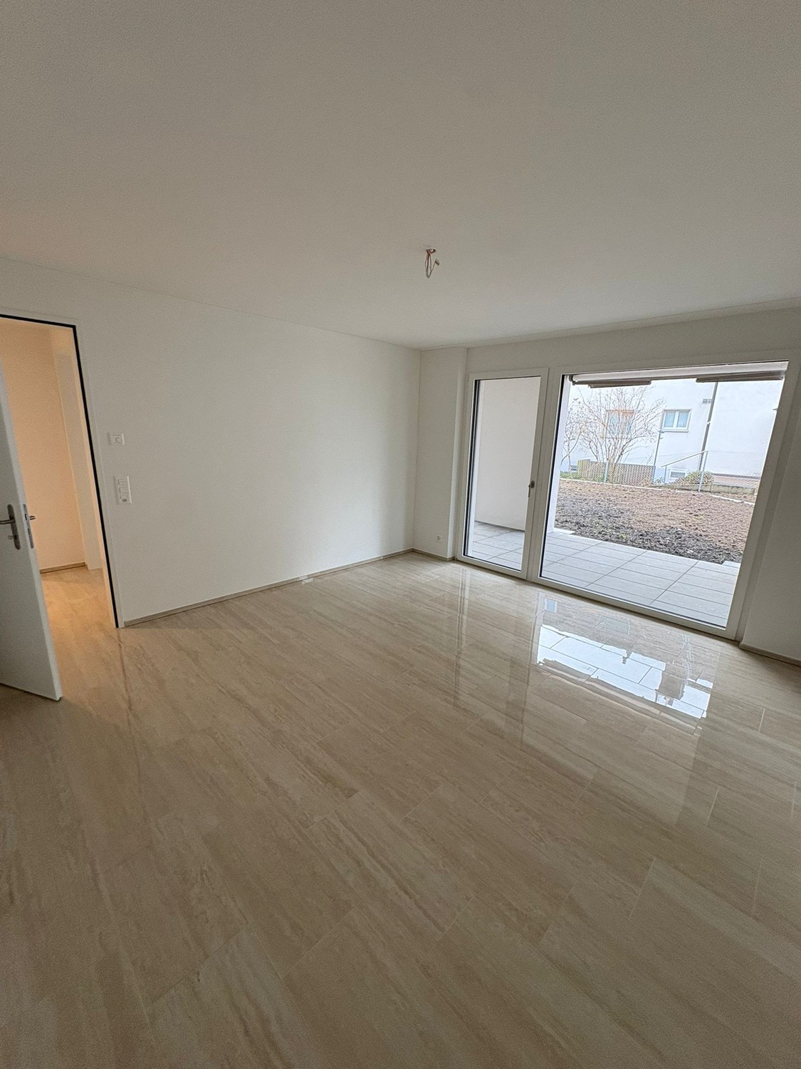 Ihr neues Zuhause mit Gartenoase  modern, sonnig und mitten in Dübendorf. - Bild 10