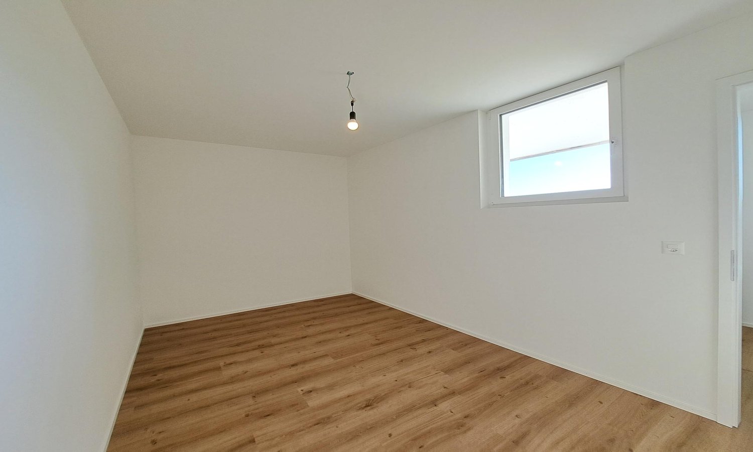 Erstbezug - Frisch renovierte, sonnige 3.5-Zimmer-Wohnung in Birmenstorf - Bild 9