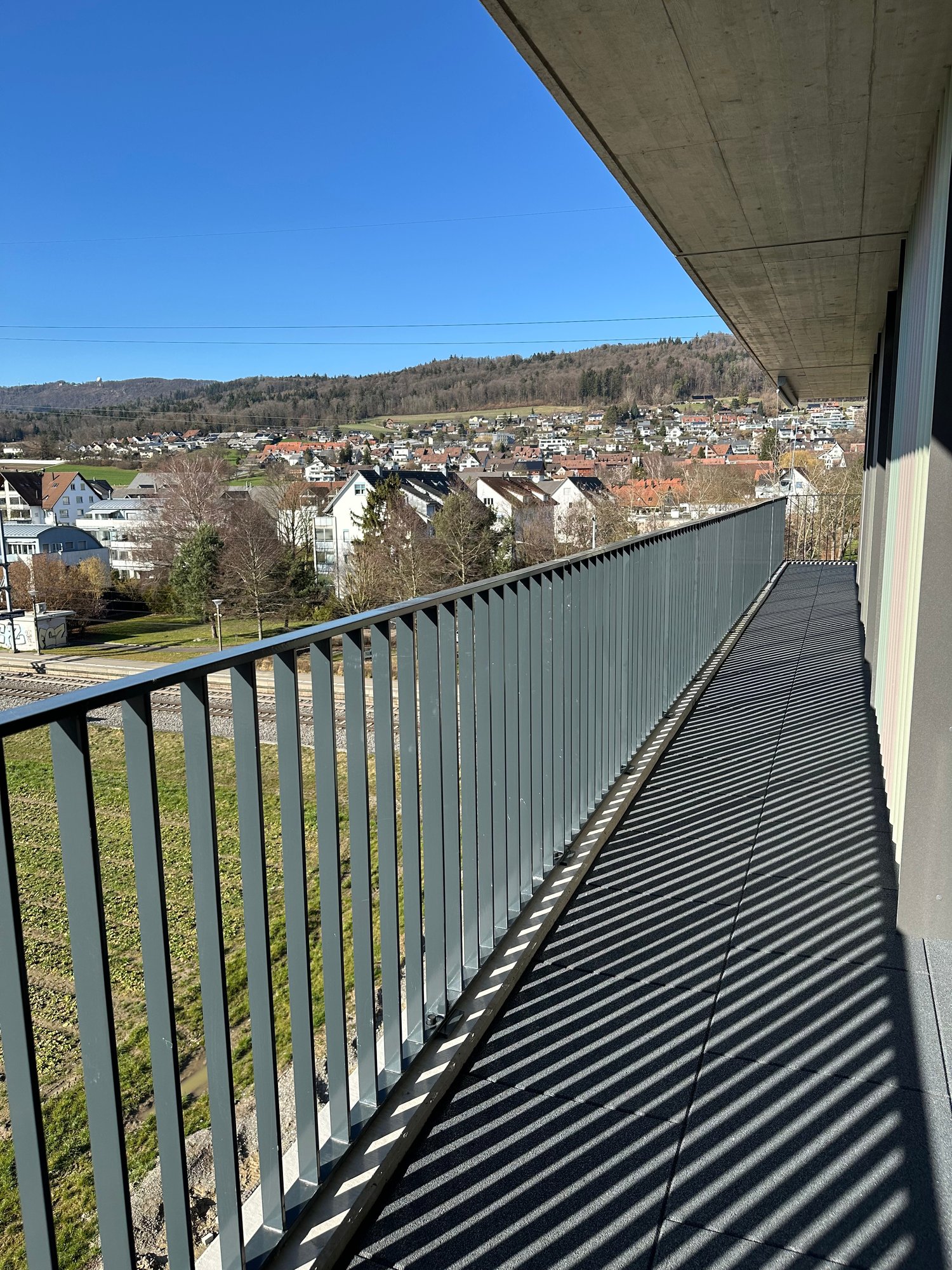 Moderne und neu erstellte 3.5-Zimmer-Dachwohnung an ruhiger Lage in Buchs - Bild 9