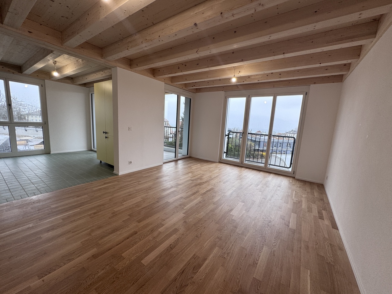 Estavayer-le-Lac, à louer, appartement de 3.5 pièces, 84 m2 + jardin - Bild 5