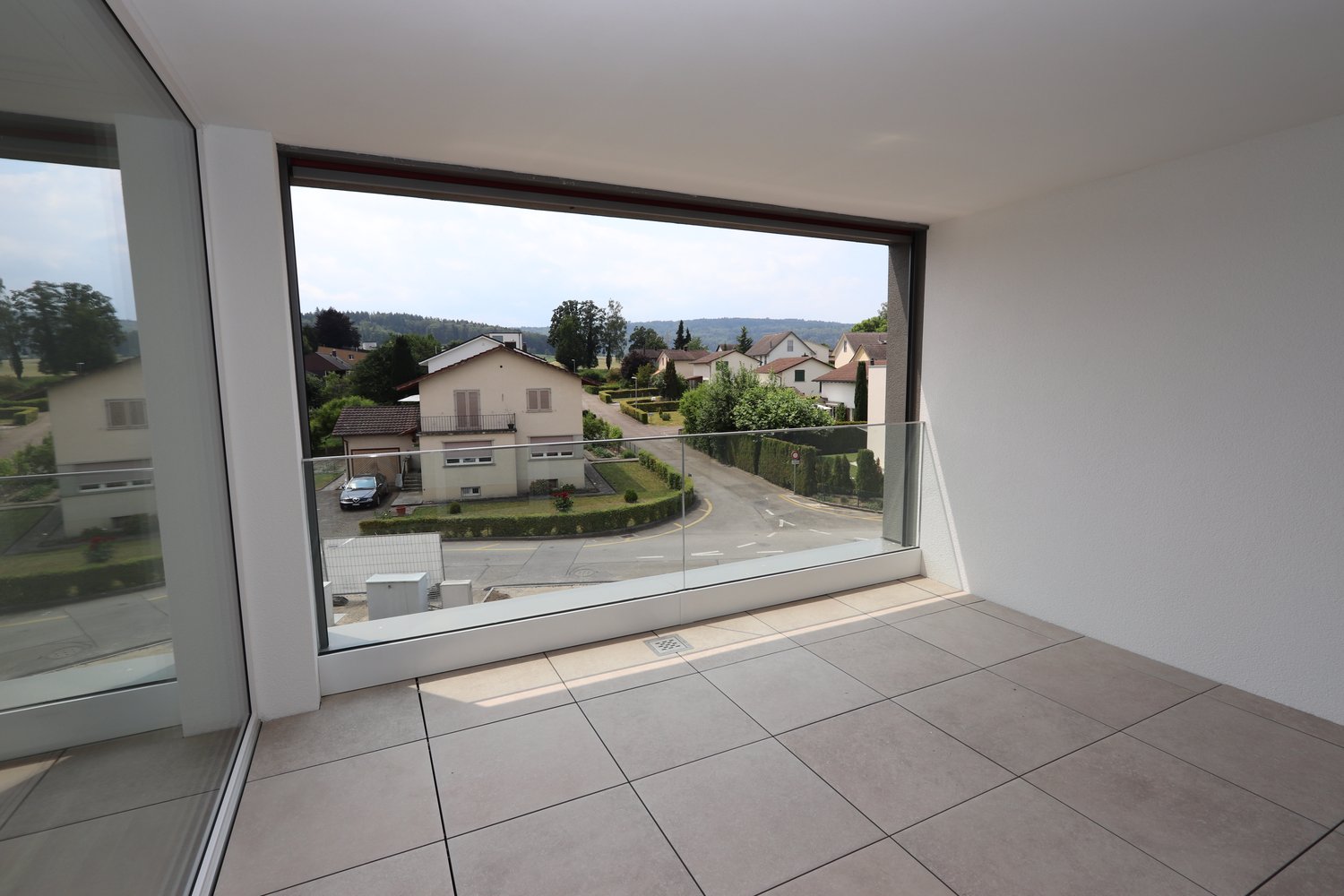 Attraktive 4.5-Zimmer-Wohnung im 2. Stock in Wohlen AG - Balkon