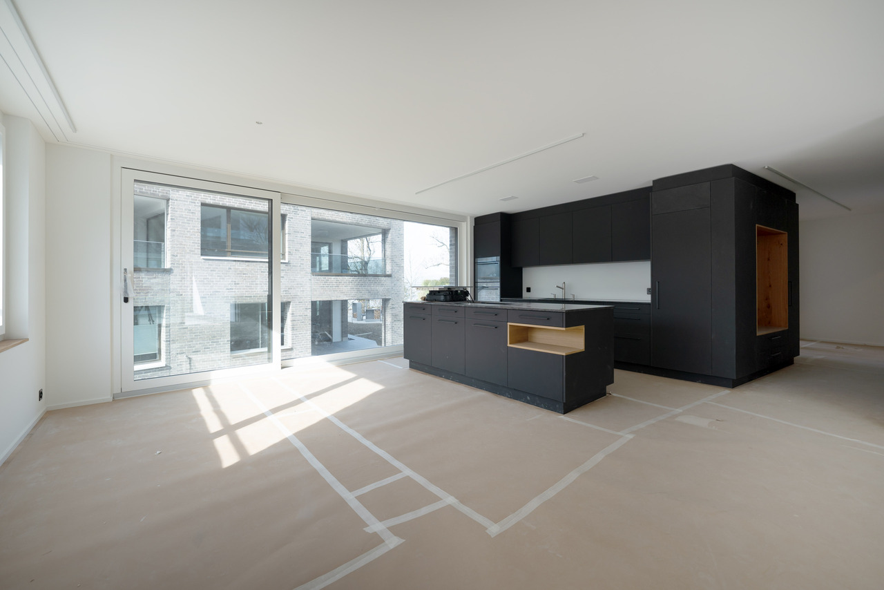 Traumwohnung mit schöner Loggia und Bergsicht - Bild 2