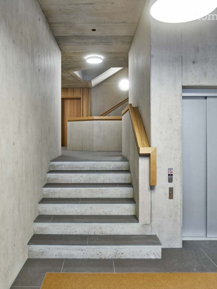 Moderne, helle 5.5-Zimmer-Neubau-Wohnung in Samstagern - Bild 9