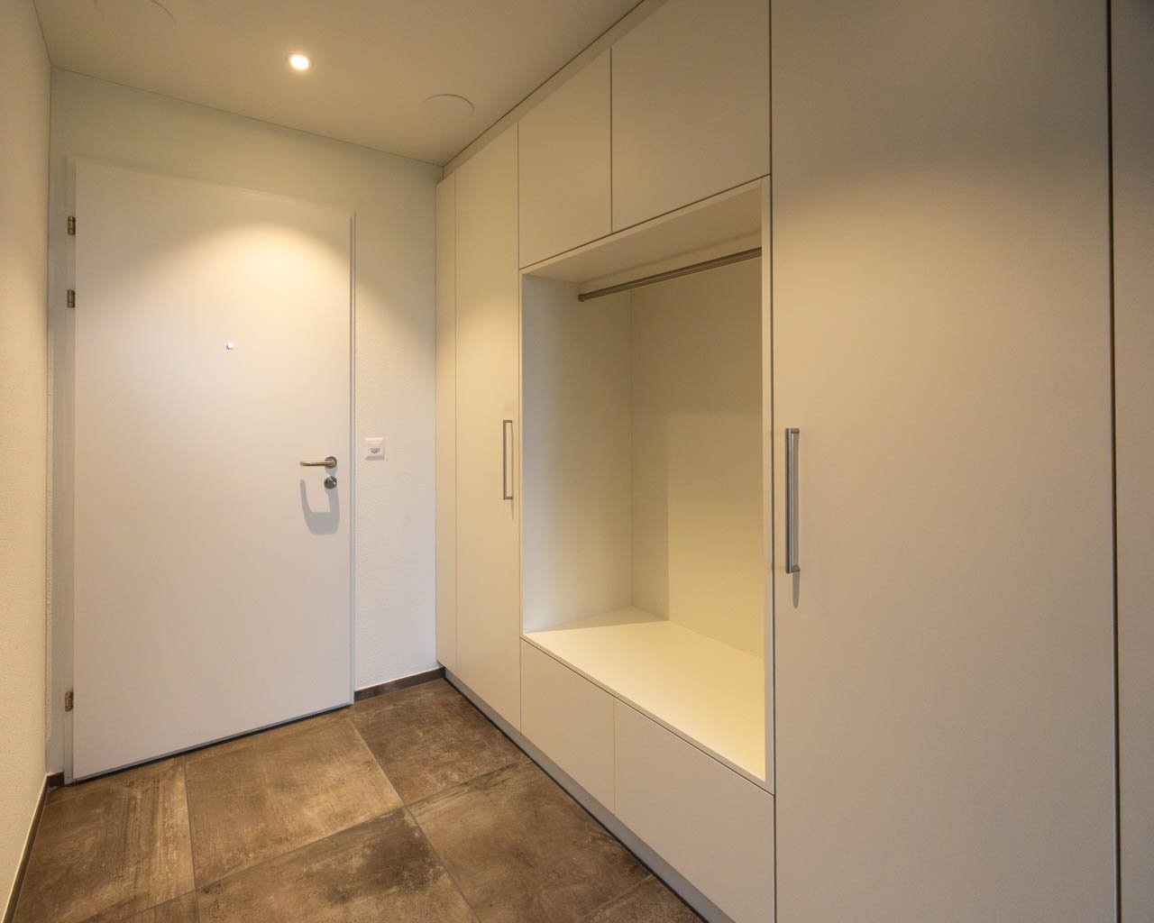 Erstbezug Moderne 2.5-Zimmer-Maisonette-Zimmerwohnung mit Blick ins Grüne - Bild 6