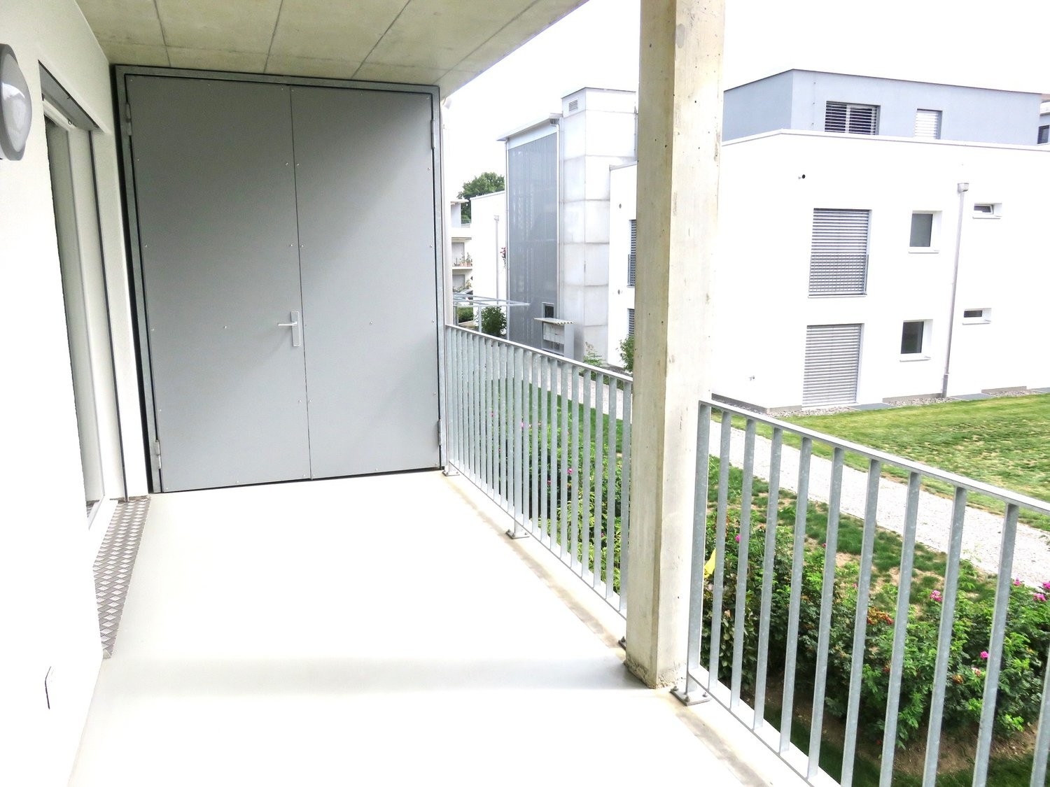 2.5-Zimmer Wohnung - Balkon