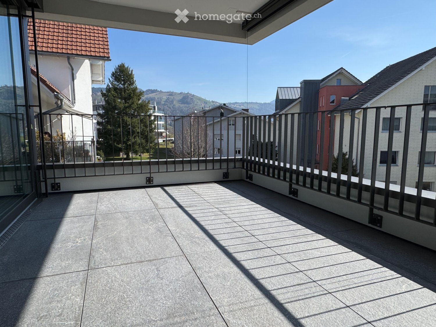 Designed in Milan, Steps from the Water: 2 BR · 2 Bath · First Occupancy April 2026 - Bild 5