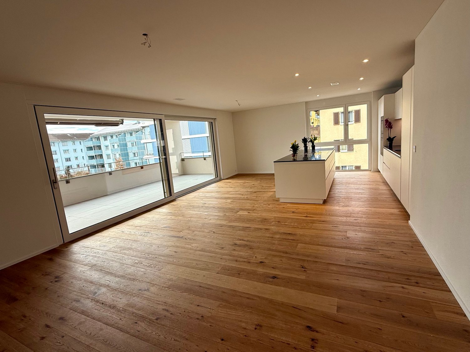 grosse 4.5-Zimmer-Wohnung 120 m2/Terrasse 26 m2 (Erstvermietung) - Bild 4