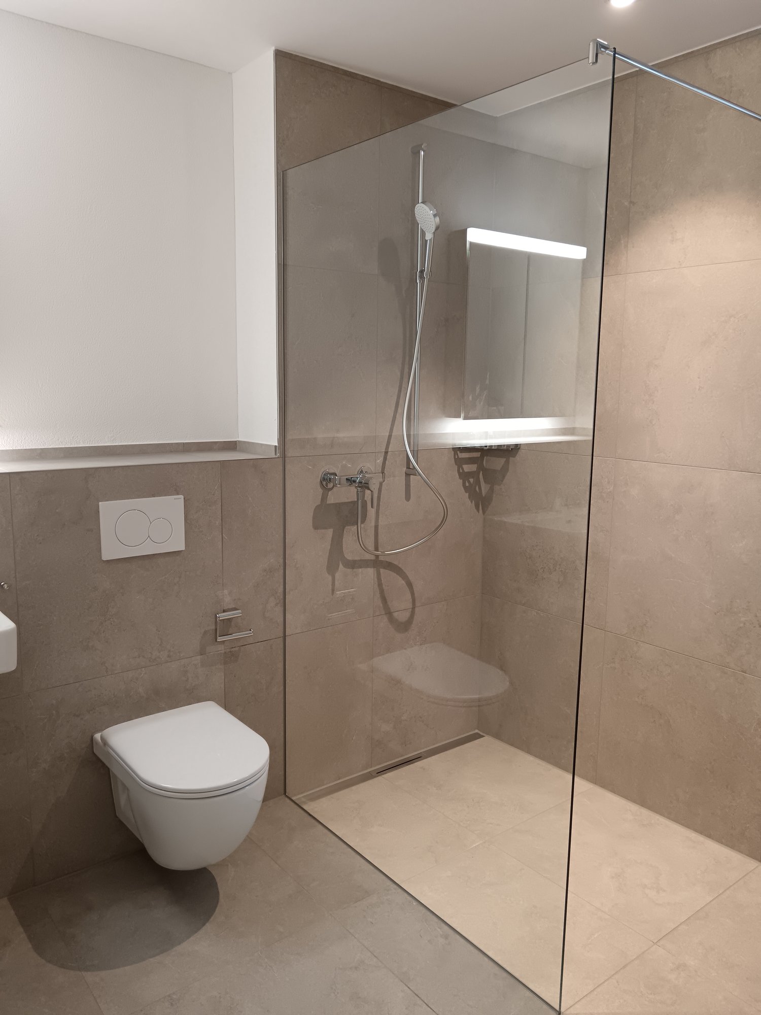 Moderne, naturnahe 3.5-Zimmer-Wohnung mitten im Dorfkern - Bild 10