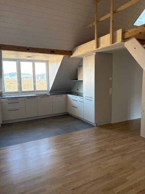 Bern Wabern -  einmalige 2-Zimmer Galeriedachwohnung - Bild 4