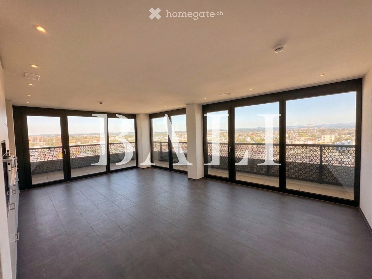 Traumhafte 2.5-Zimmer Wohnung in den grössten Wohntürme der Schweiz - Bild 5