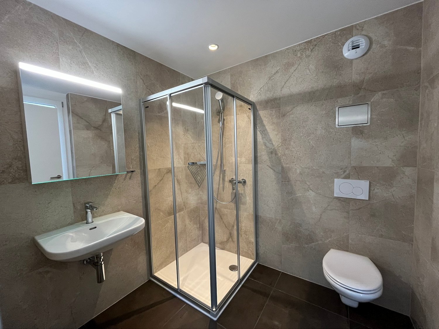 05642 - Appart. 4½ PCES - IMP. CHAMP-RIOND 14 - MATRAN - Bild 9