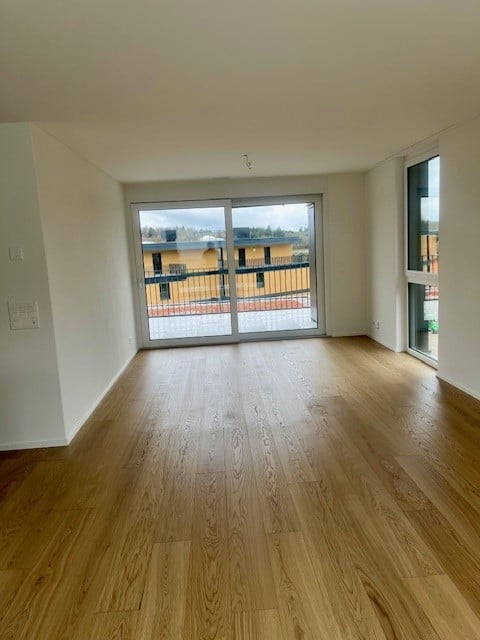 Moderne 4.5-Attikawohnung in Bachenbülach - Bild 3