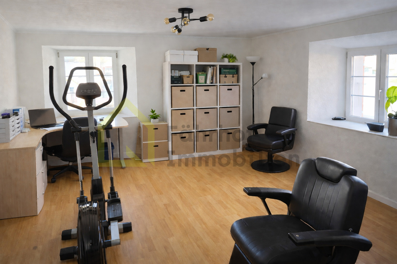 Helle Familienwohnung mit sonnigem Balkon - Bild 12