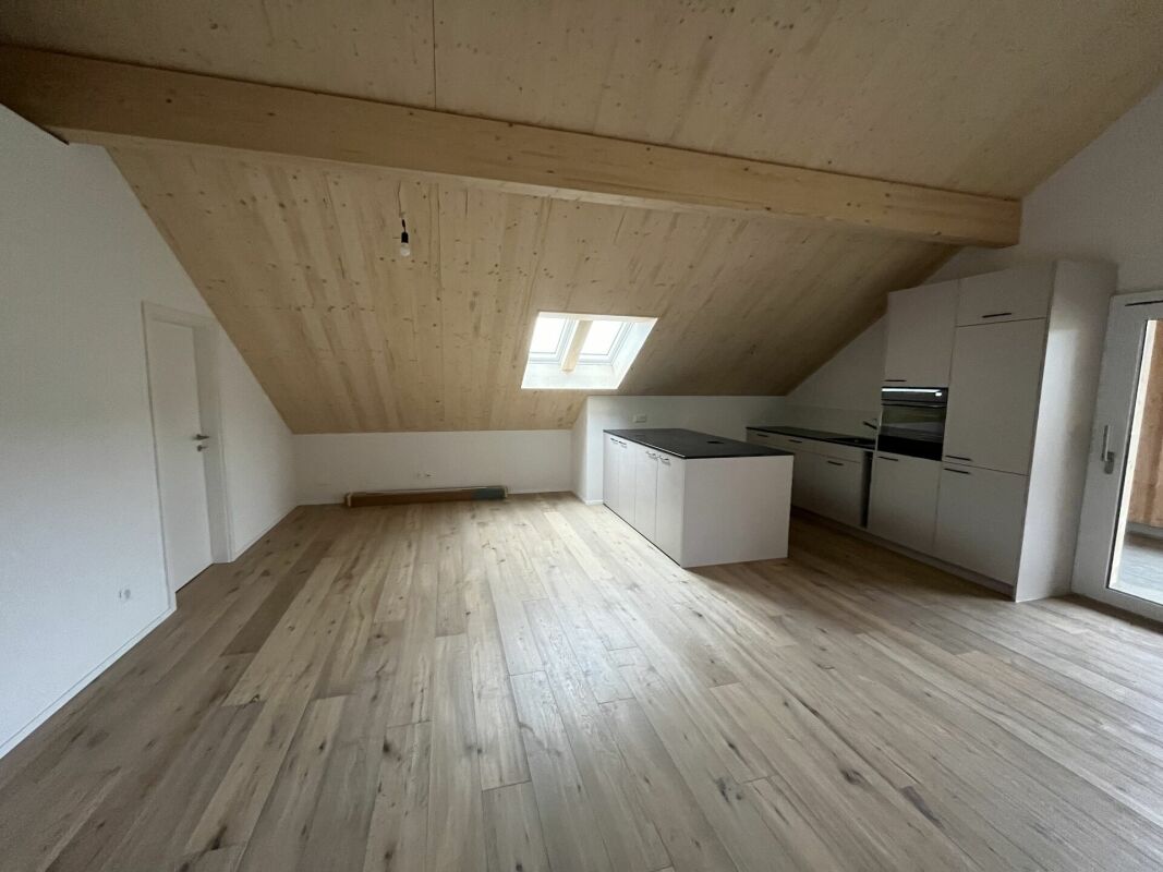 Hochwertige 3.5-Zimmer Wohnung (Neubau) - Bild 2