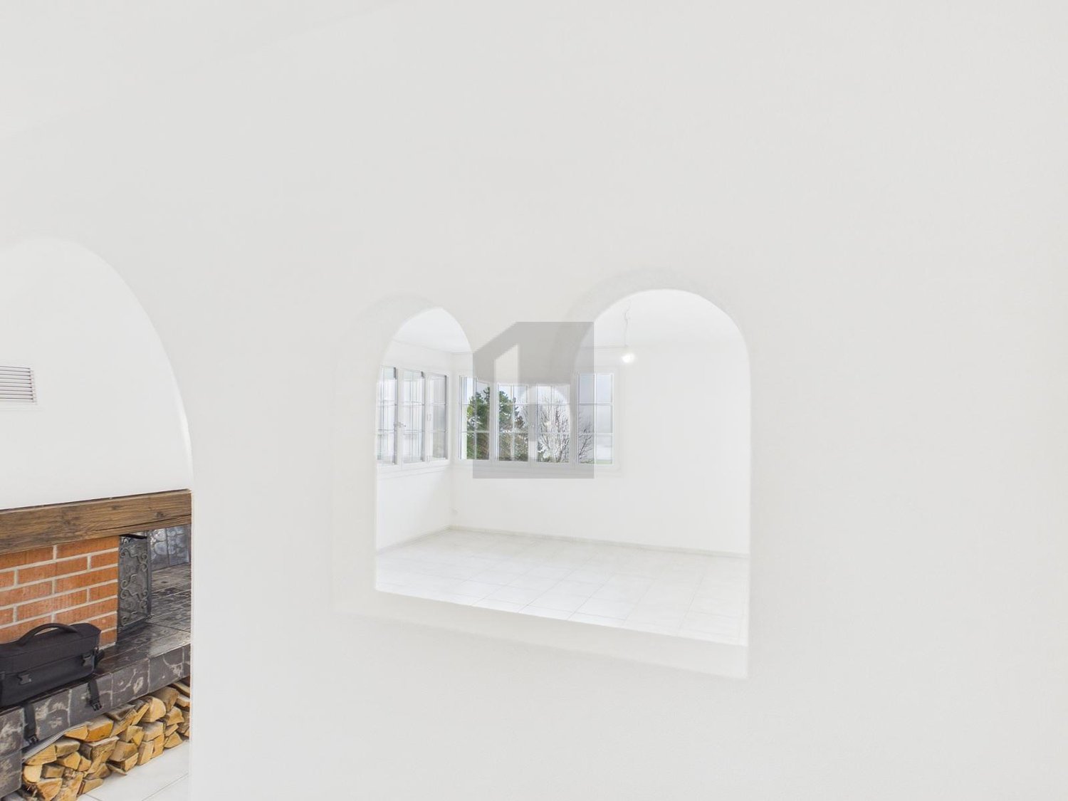 AN BESTER LAGE MIT POOL UND PANORAMASICHT! - Bild 2