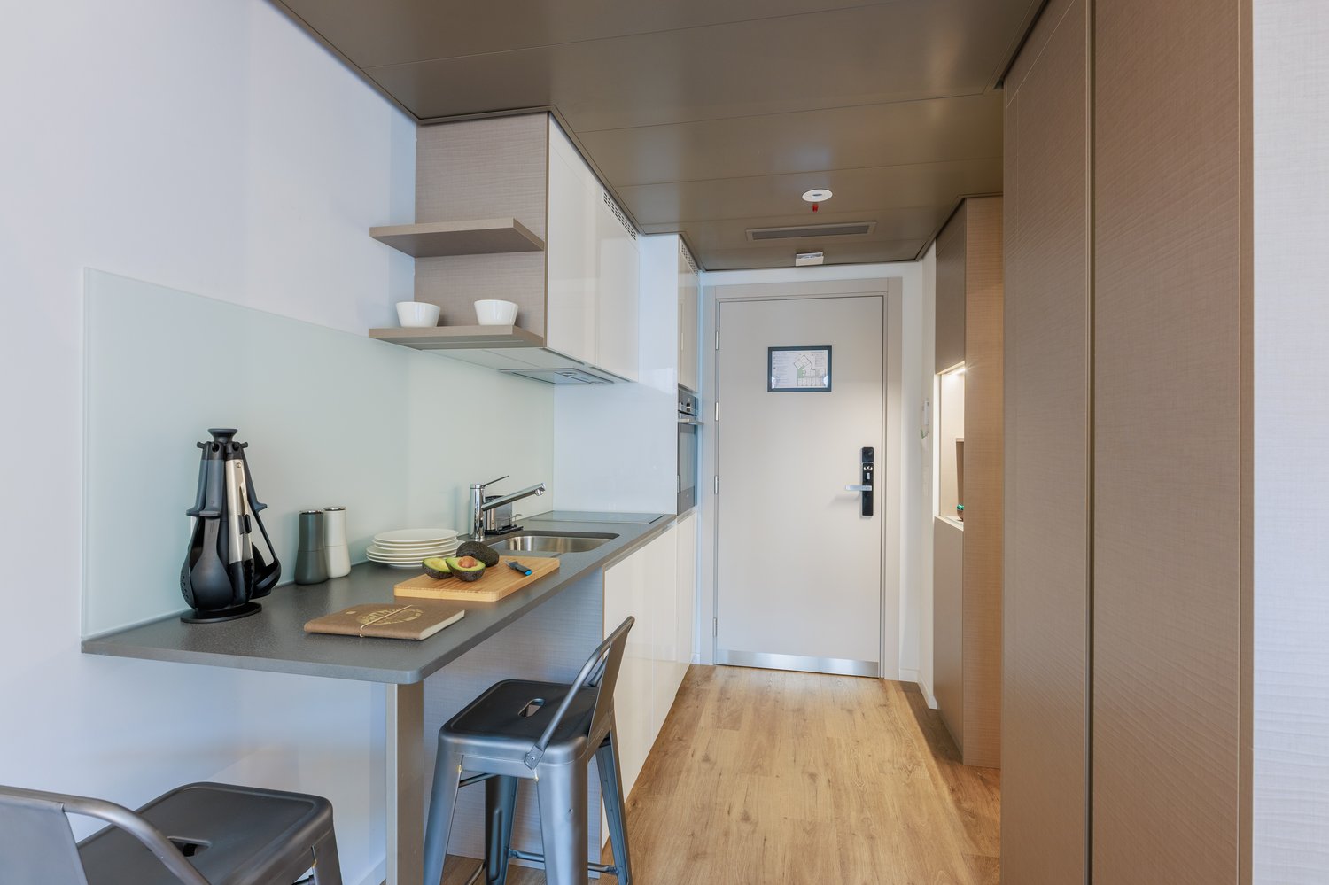 Studio moderne et lumineux au cœur de Genève - Bild 7