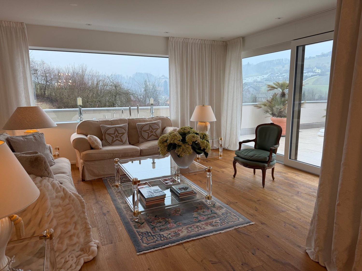 Hochmoderne, exklusive 4.5 Zimmer-Terrassenwohnung - Bild 7