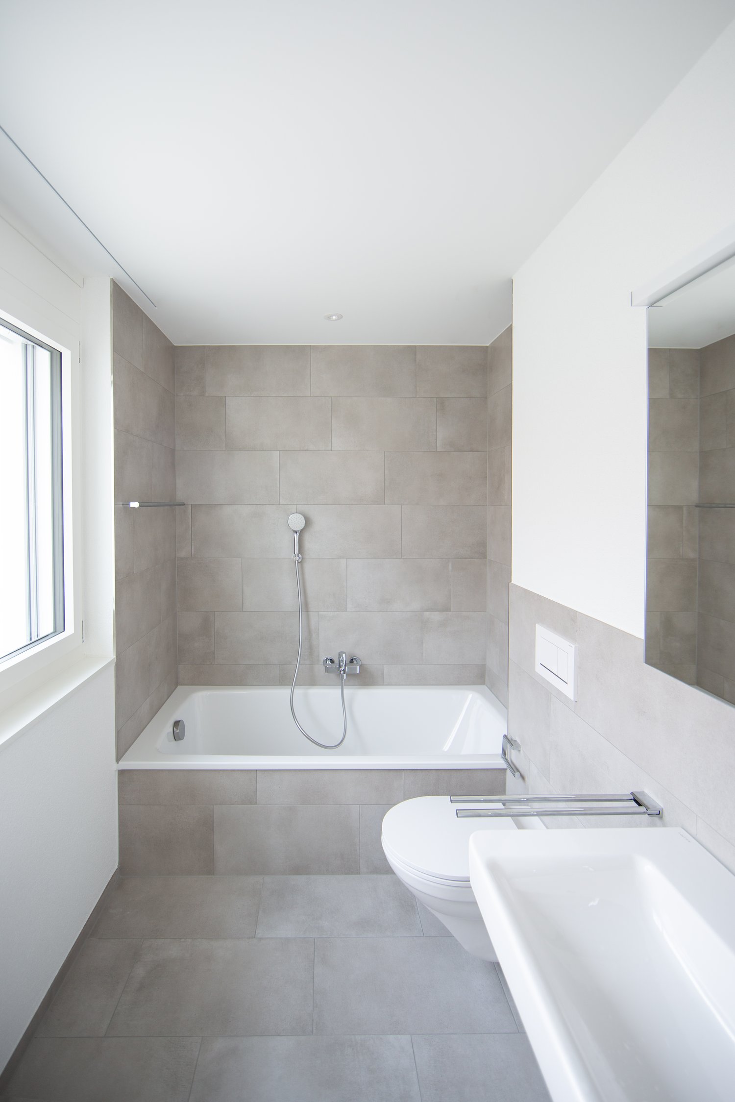 Exklusives Wohnerlebnis am Achenberg: Erstvermietung im Eigentumsstandard - Bad&WC