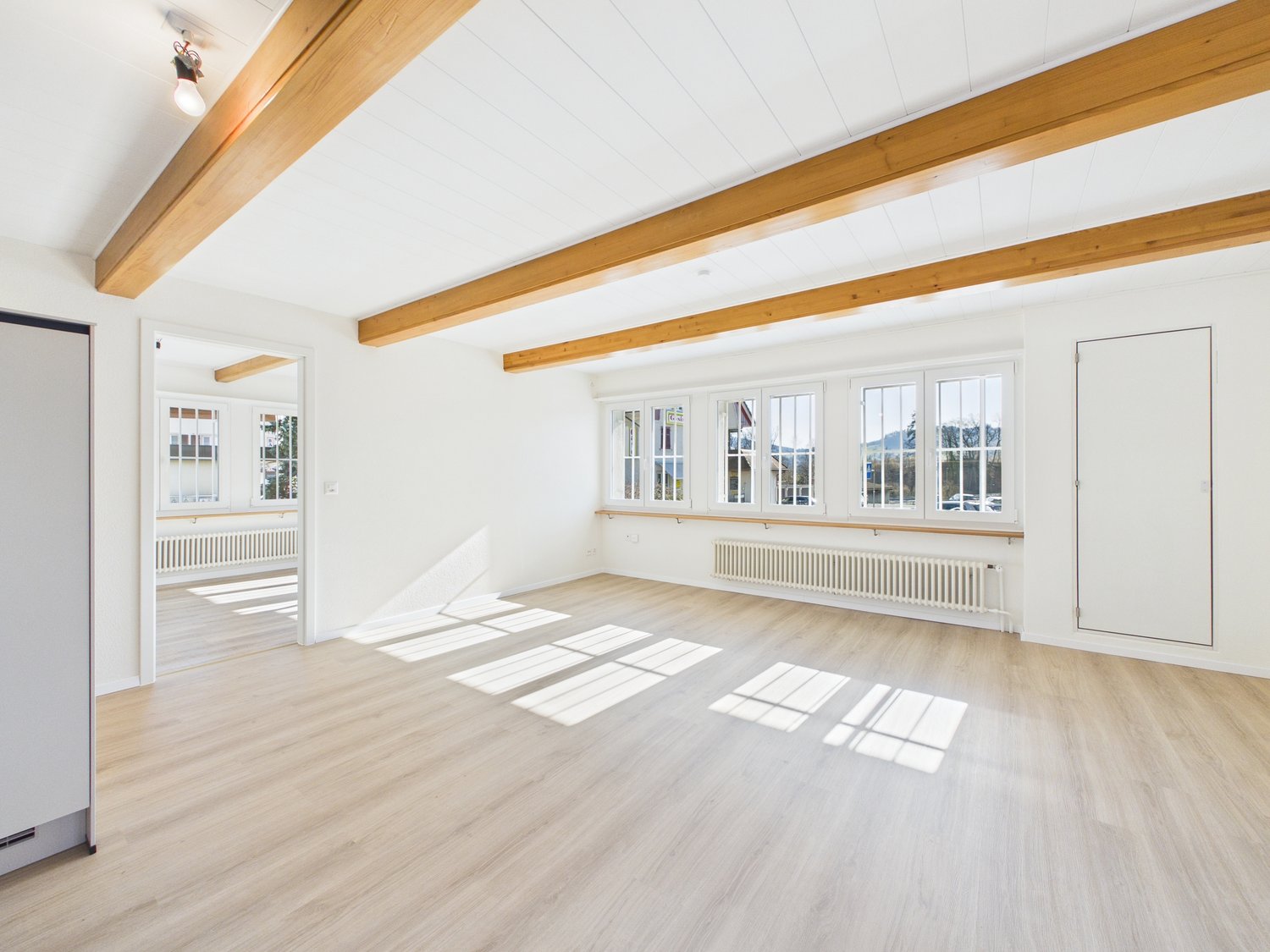 Stilvoll kernsanierte 3.5-Zimmer-Wohnung mit Gartenmitbenutzung - Bild 8