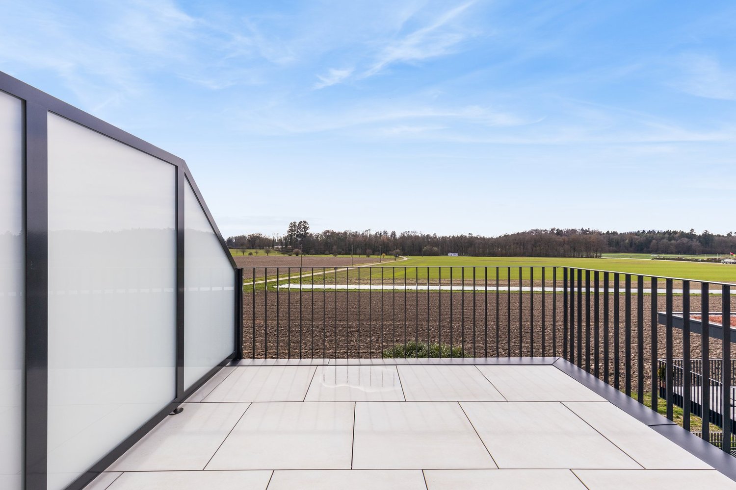 ERSTBEZUG: Ihr neues Zuhause mit einzigartigem Ausblick - Bild 7