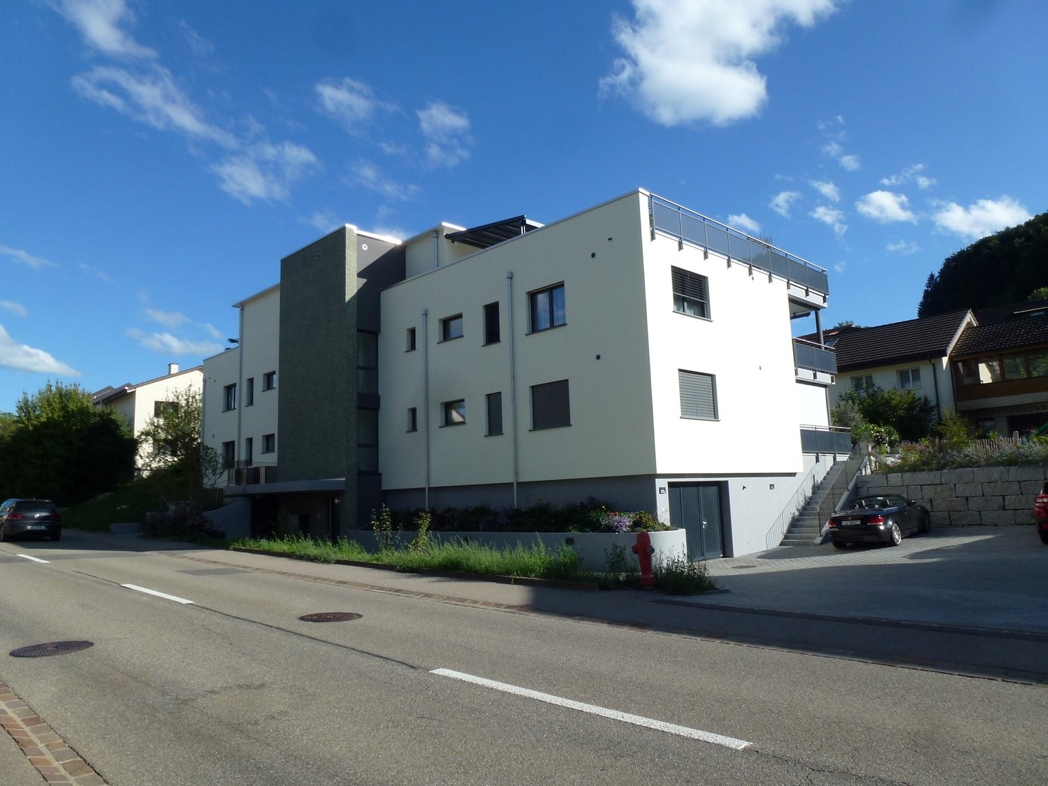 GROSSZÜGIG, SONNIG UND TOP MODERN - P1030173