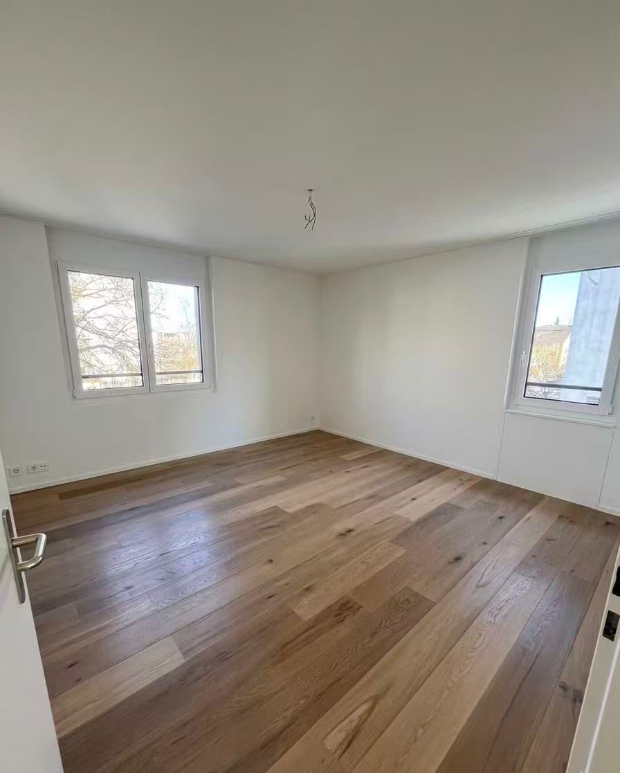 Moderne 3.5-Zimmer-Wohnung mit Balkon in Affoltern - Image 6