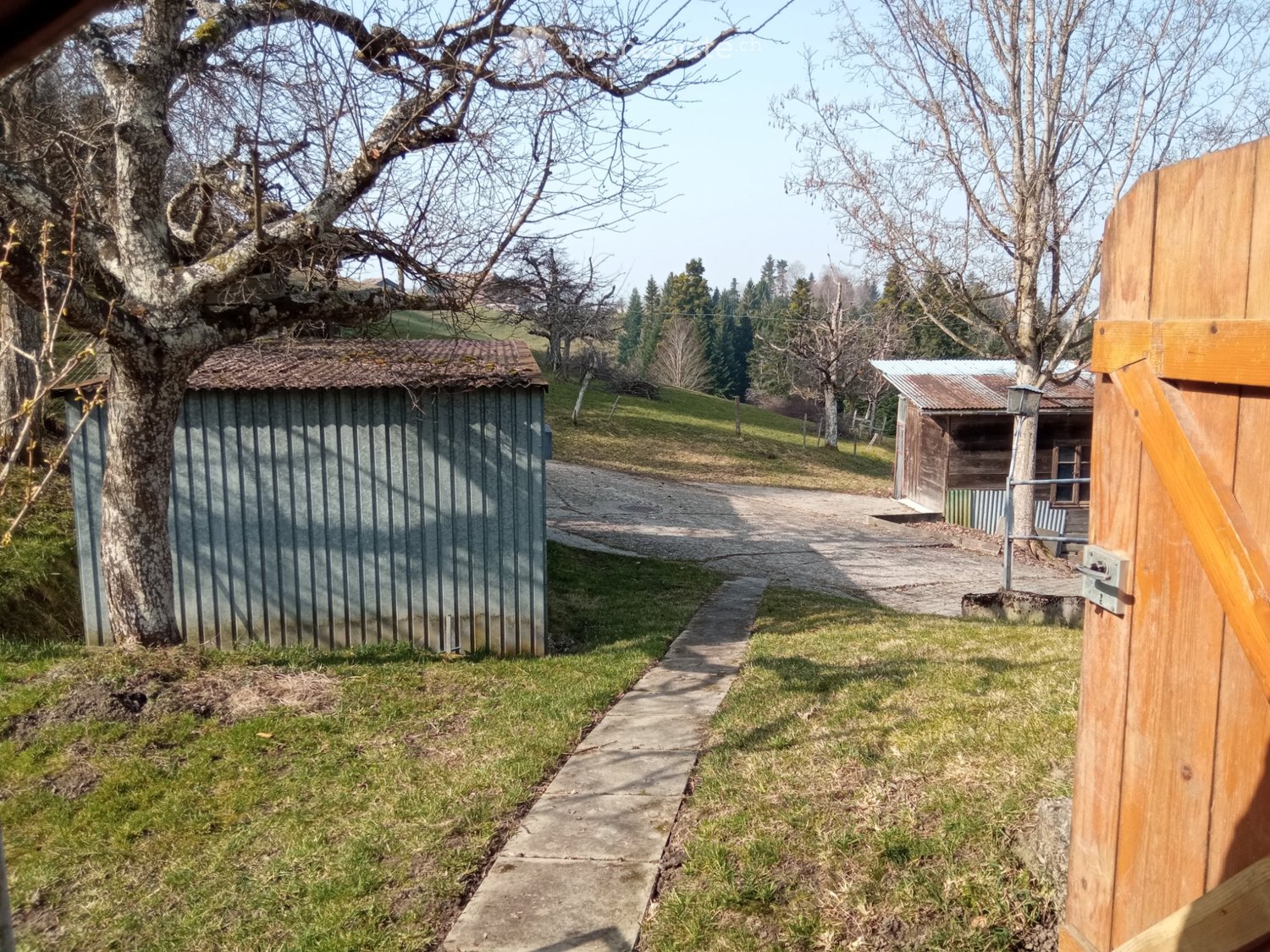 Rustikale Bauernhofwohnung in Alleinlage im Emmental - Bild 2