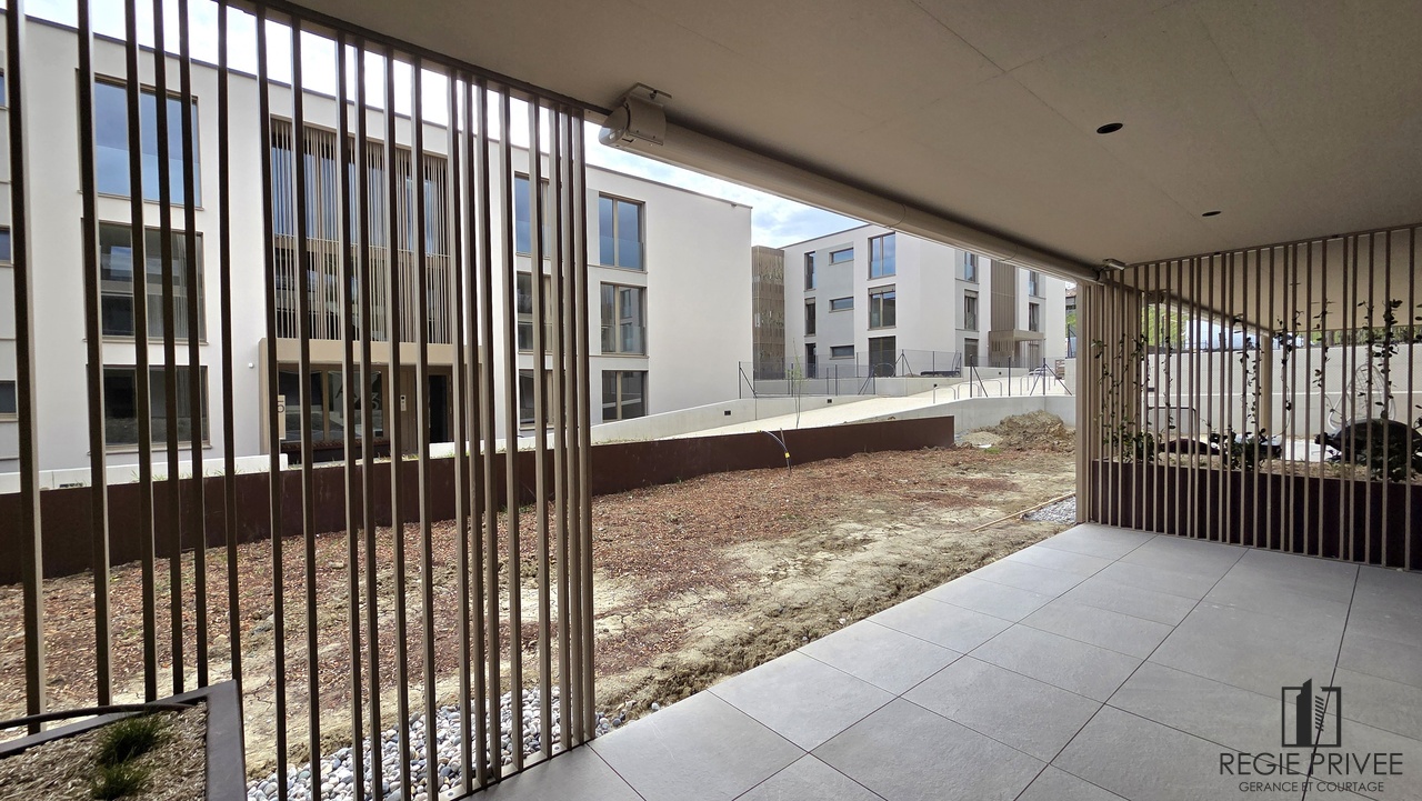 2.5 pièces neuf de standing avec jardin - Jardin