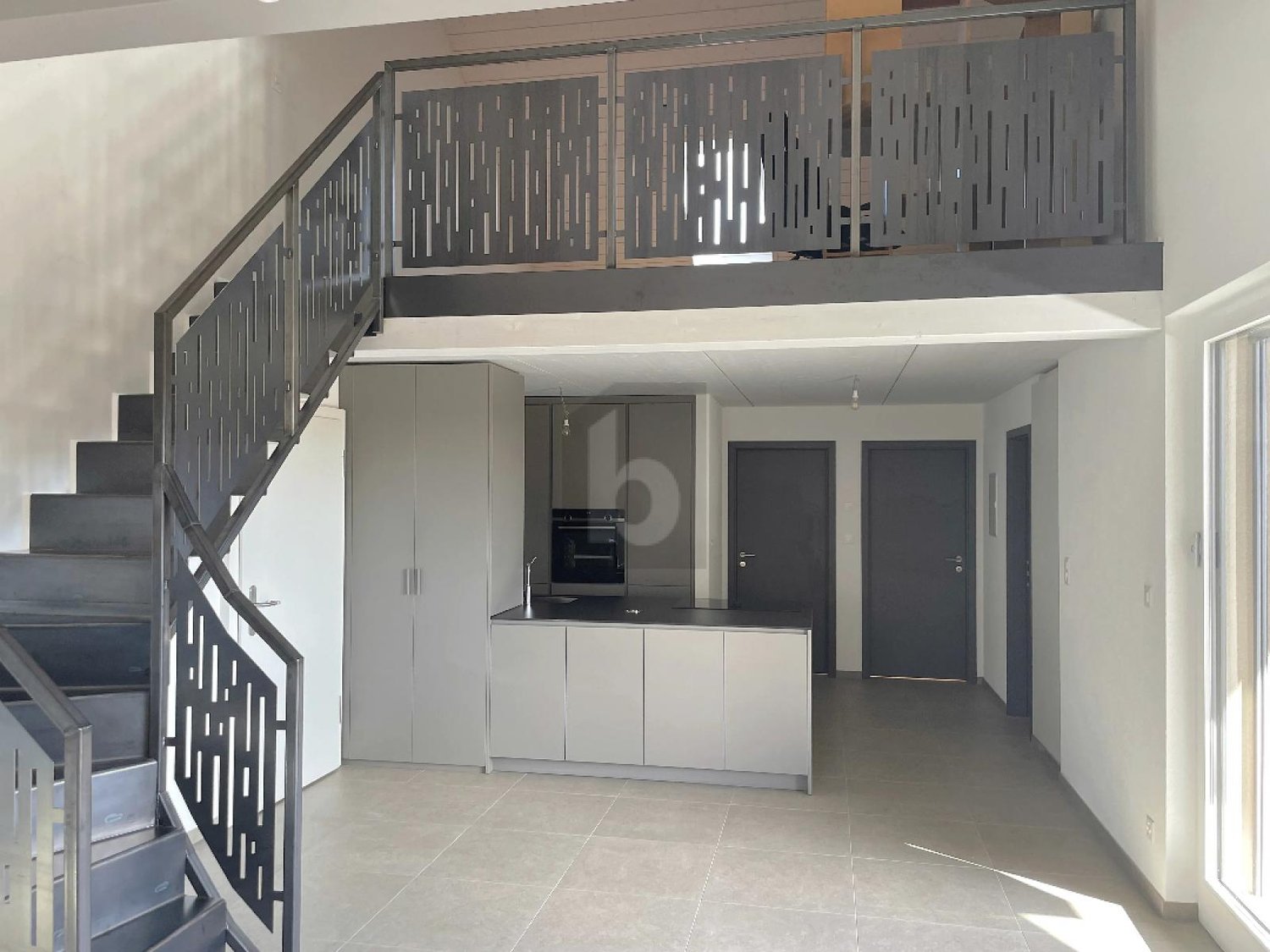 ESPACE LUMINEUX ET CONFORT - Bild 2