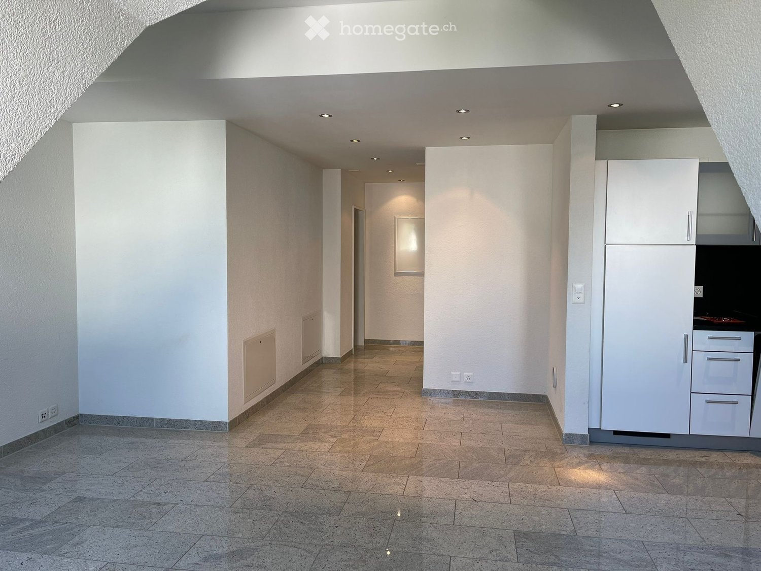 Moderne 3.5-Zimmer-Dachwohnung in Birmensdorf mit Minergie-Standard - Bild 1