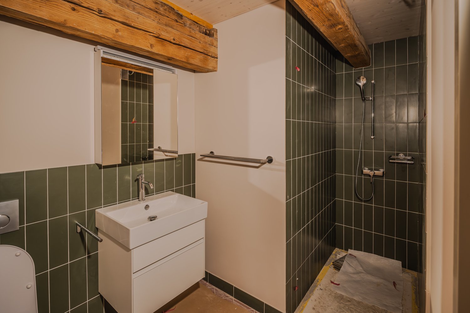 Moderne 4-Zimmer-Duplex-Wohnung an zentraler Lage in Berikon - Bild 4