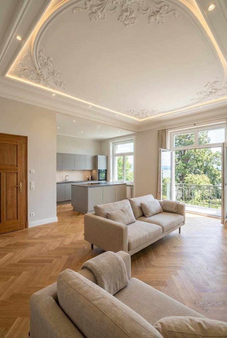 Charmante 3.5-Zi. Wohnung im 1. Obergeschoss - Wohnen/Küche