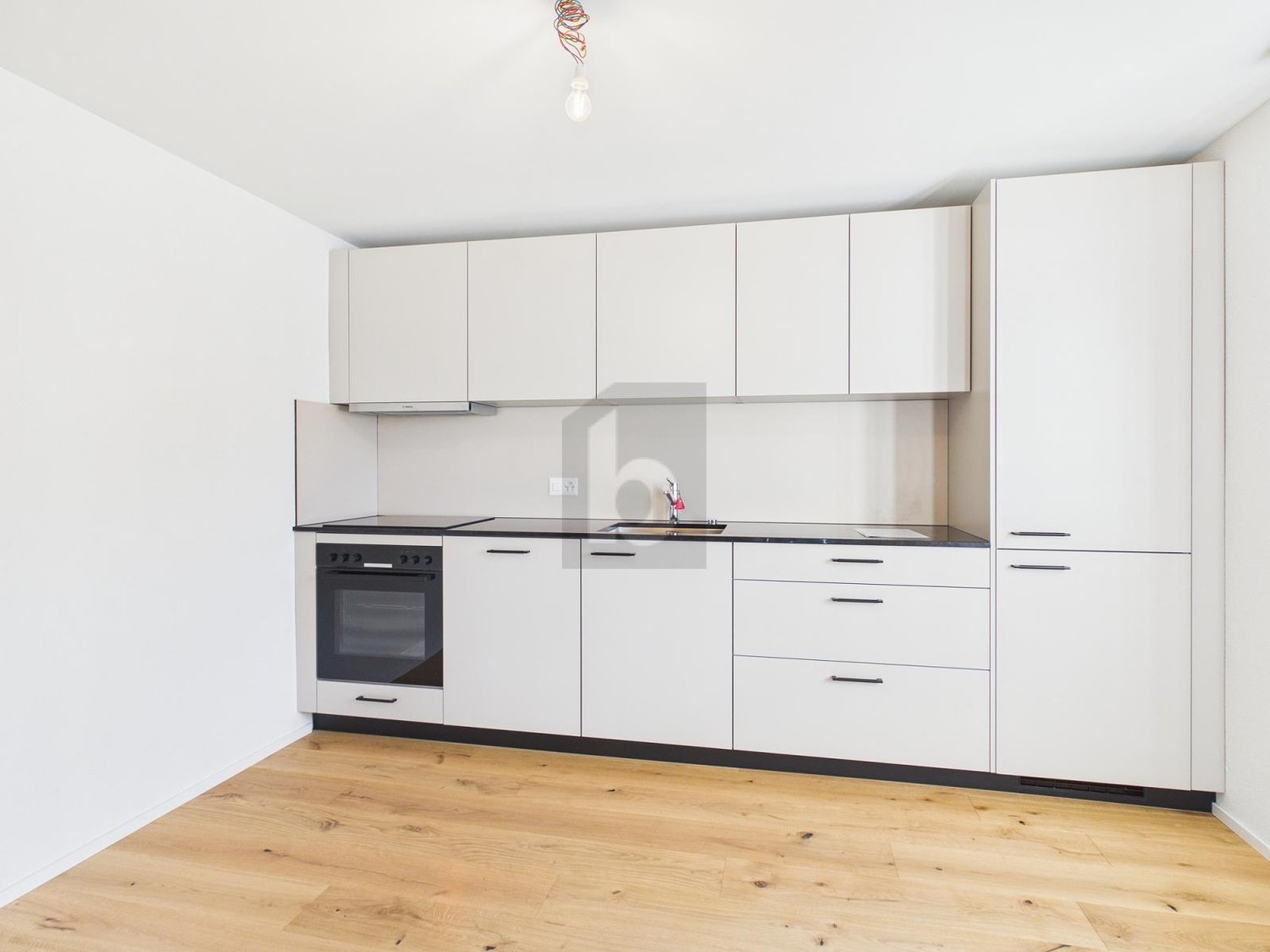 HOCHWERTIGER INNENAUSBAU - ERSTBEZUG! - Bild 4