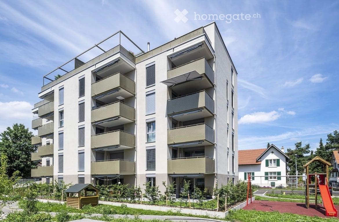 Moderne 2.5-Zimmer-Wohnung mit Balkon in Kempten - Bild 1