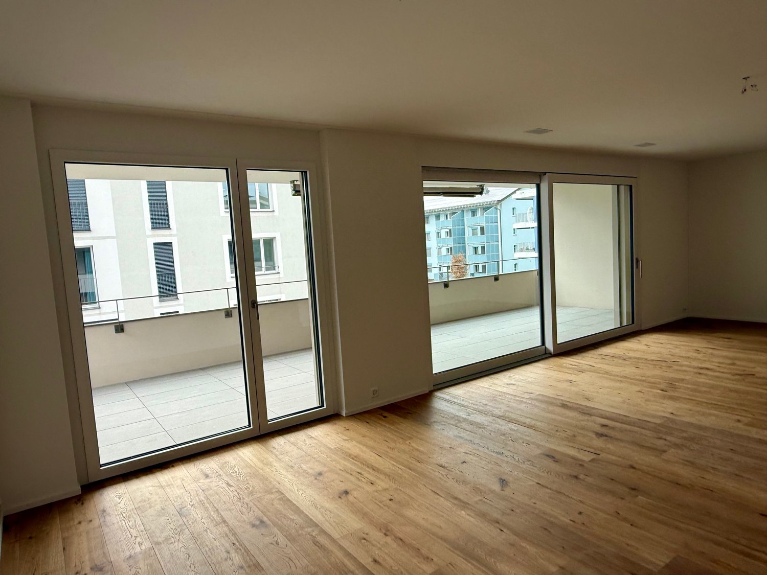 grosse 4.5-Zimmer-Wohnung 120 m2/Terrasse 26 m2 (Erstvermietung) - Bild 5