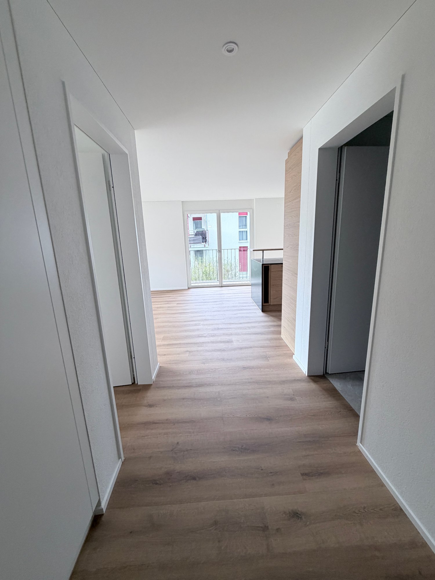 Magnifique appartement de 3,5 pièces avec terrasse à Ipsach + Place de parc offert - Bild 2