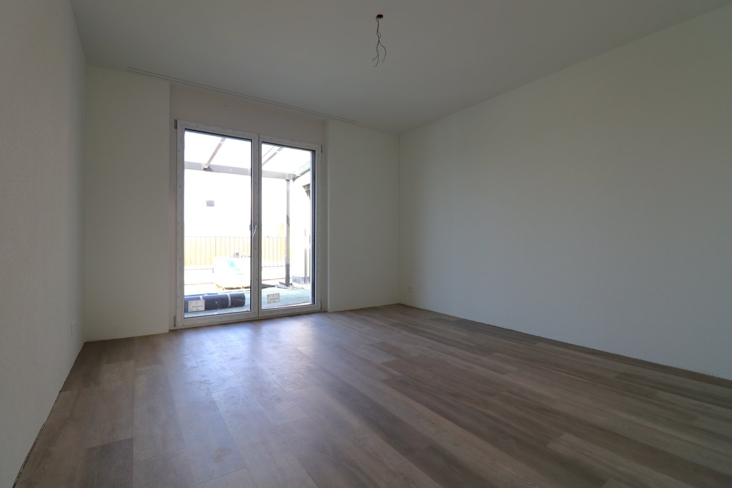 NEUBAU 4.5-Zimmer Attikawohnung mit weitläufiger Terrasse - Bild 7
